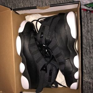 Black/Matte silver- white Jordan 6 Rings BG.